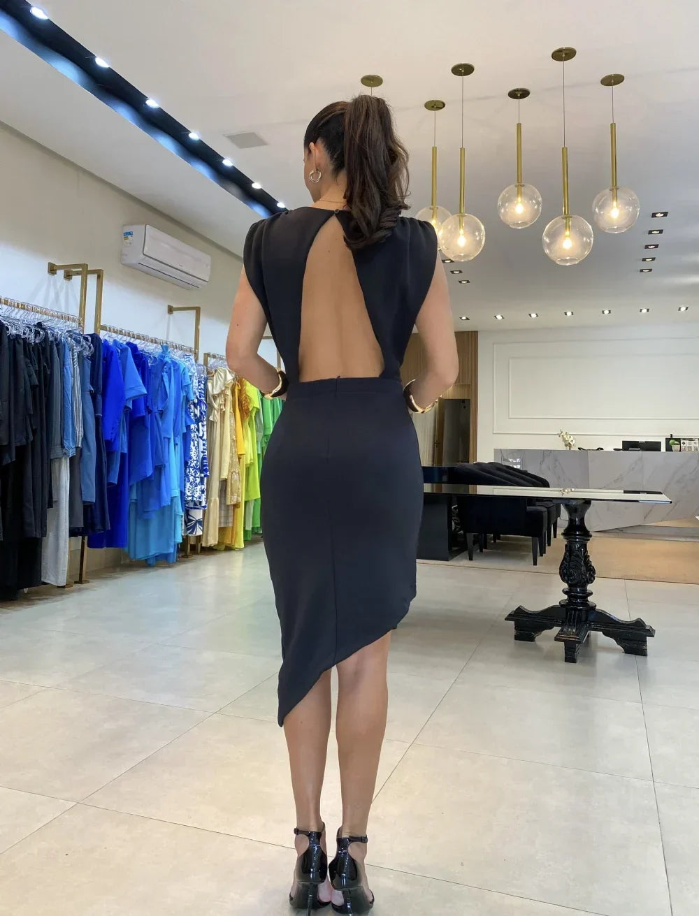Aralina™ | Robe sans manches